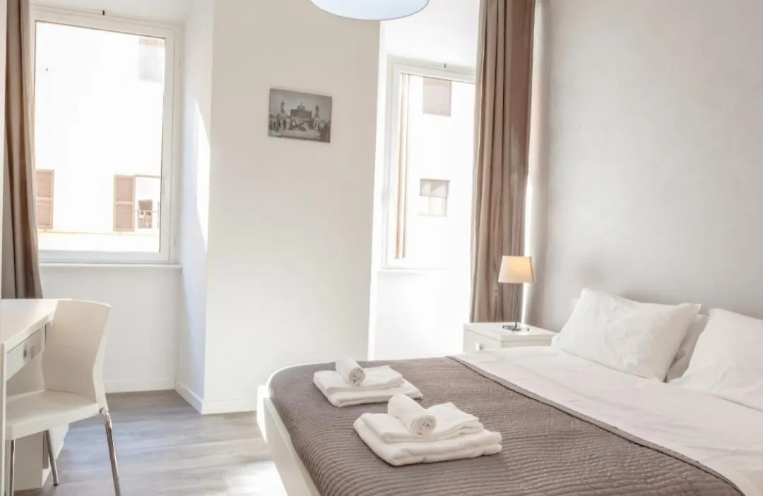 Hotel Infinity Castle Rom 2*,  Italien